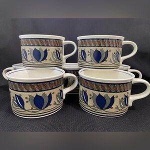 Vintage Mikasa Coffee Cup 
Intaglio Arabella 
7-oz. Capacity 
Made Japan c1970s